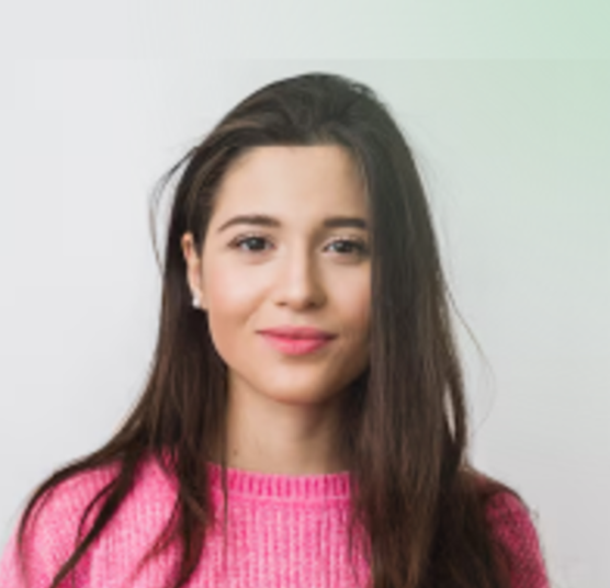 Sofía Lazcano, Líder de CX
