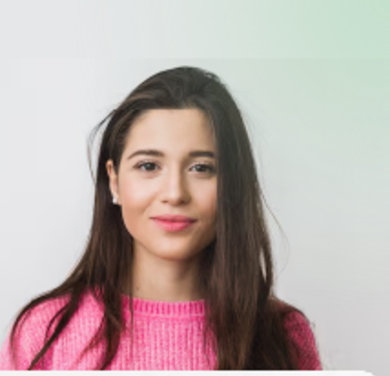 Sofía Lazcano, Líder de CX